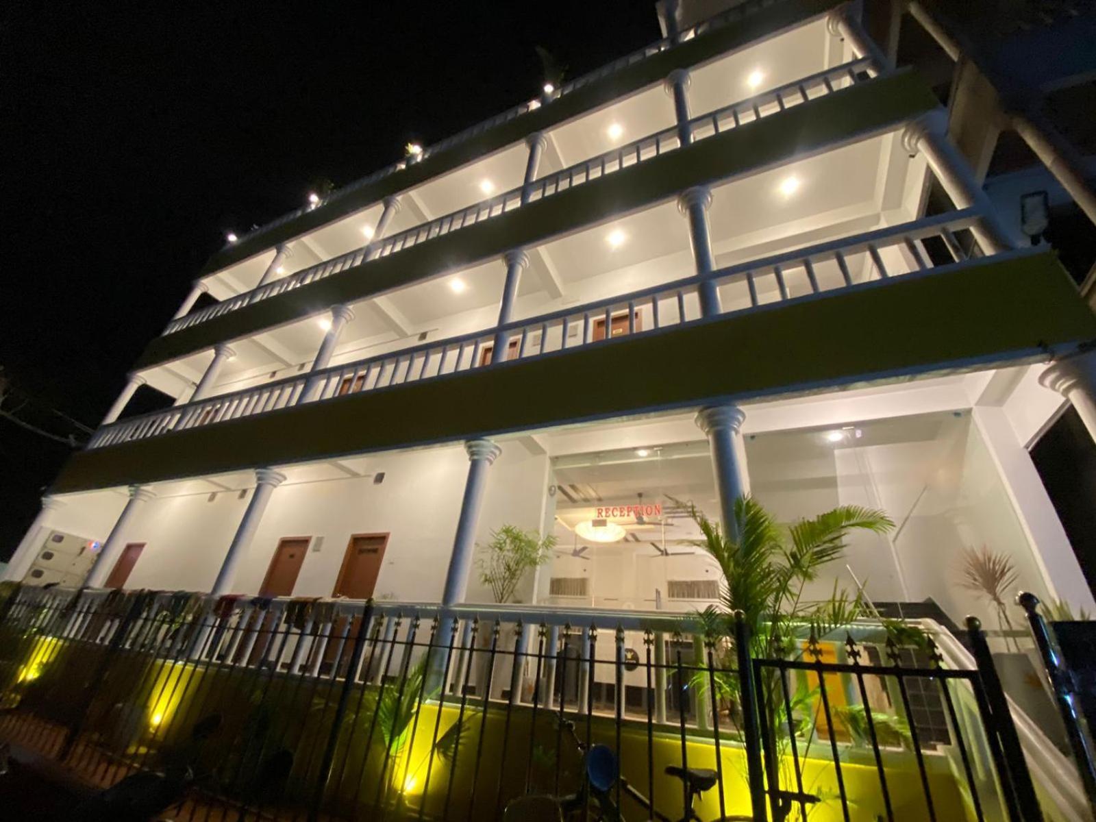 Le Poshe Beachview - Tie Hotels & Resorts 퐁디셰리 외부 사진